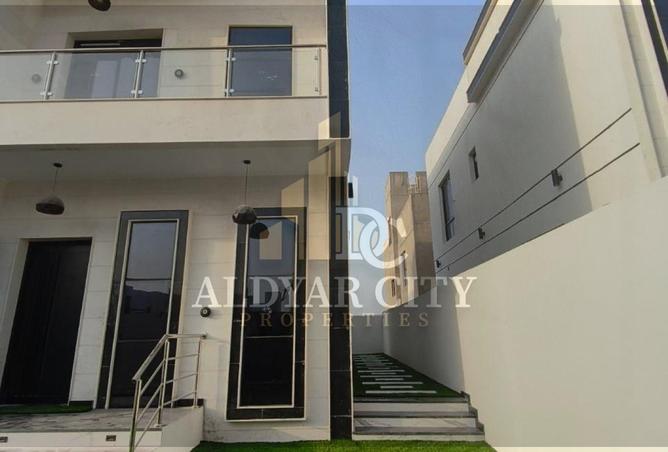 67460282 - Property Image 2