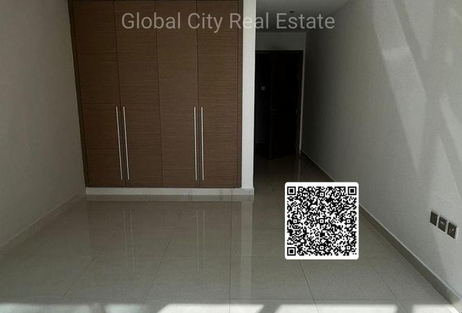 73876943 - Property Image 2