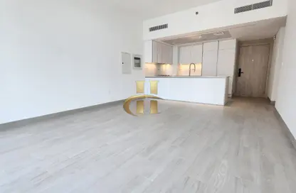 Apartment - 3 Bedrooms - 4 Bathrooms for rent in Luma Park Views - District 14 - Jumeirah Village Circle - Dubai