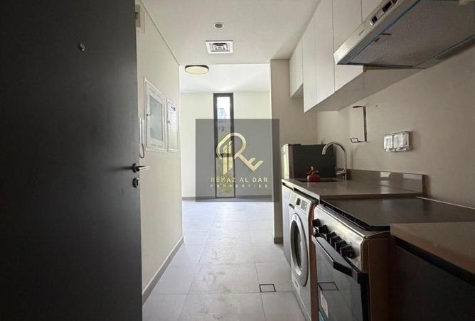 123390007 - Property Image 3