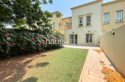 فيلا - 2 غرف نوم - 2 حمامات للبيع في الينابيع 2 - الينابيع - دبي