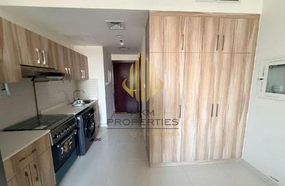 Apartment - Studio - 1 Bathroom for rent in Hera Tower - Dubai Sports City - Dubai