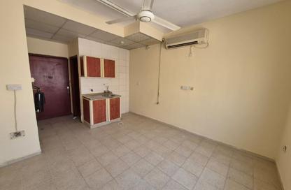 Apartment - Studio - 1 Bathroom for rent in Fire Station Road - Muwaileh - Sharjah