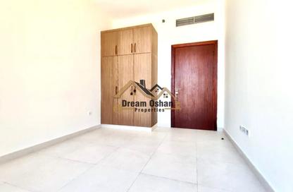 Apartment - 2 Bedrooms - 3 Bathrooms for rent in Rose Building - Al Jaddaf - Dubai