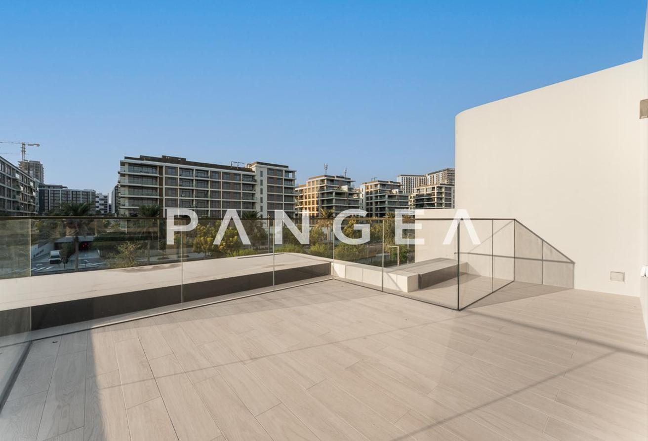 Genuine Listing | Luxurious | Opposite Park photo 5
