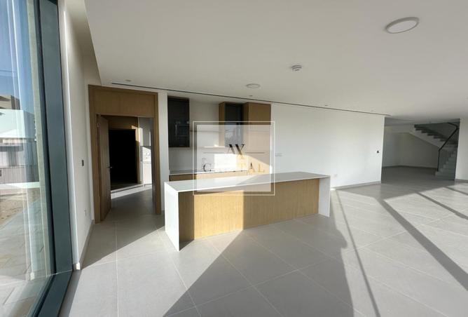 120652361 - Property Image 3