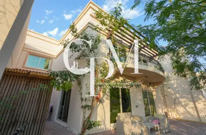 Villa - 4 Bedrooms - 5 Bathrooms for rent in Seashore - Rabdan - Abu Dhabi