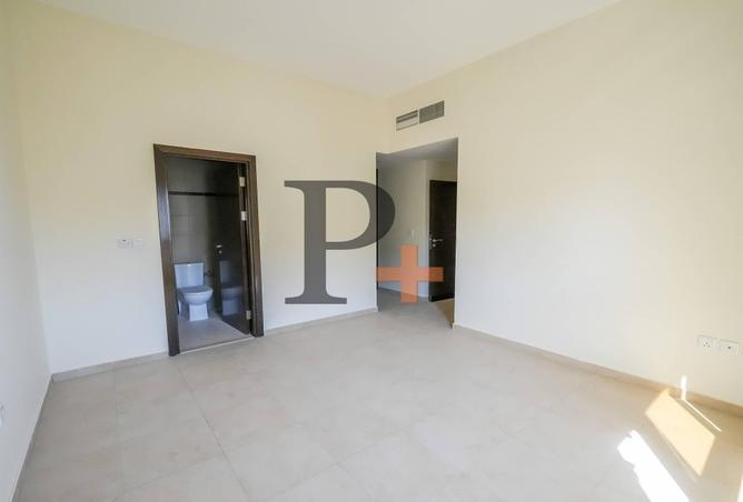 94000841 - Property Image 2