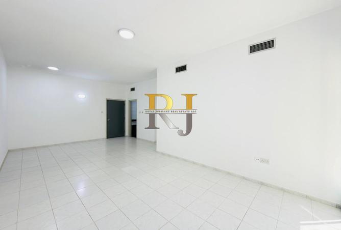 74254777 - صورة العقار 3