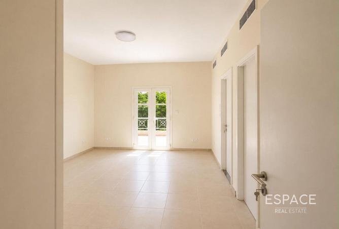 106398135 - Property Image 3