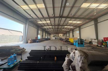 Warehouse - Studio - 7+ Bathrooms for rent in Al Sajaa Industrial - Al Sajaa - Sharjah