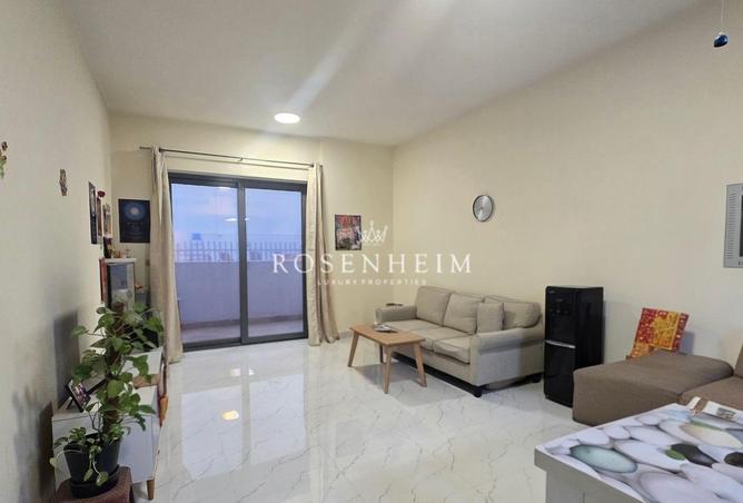 53572800 - Property Main Image