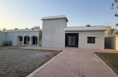 Villa - 3 Bedrooms - 5 Bathrooms for rent in Al Dhait South - Al Dhait - Ras Al Khaimah