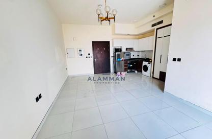Apartment - Studio - 1 Bathroom for rent in Lawnz by Danube Block 3 - Lawnz by Danube - International City - Dubai