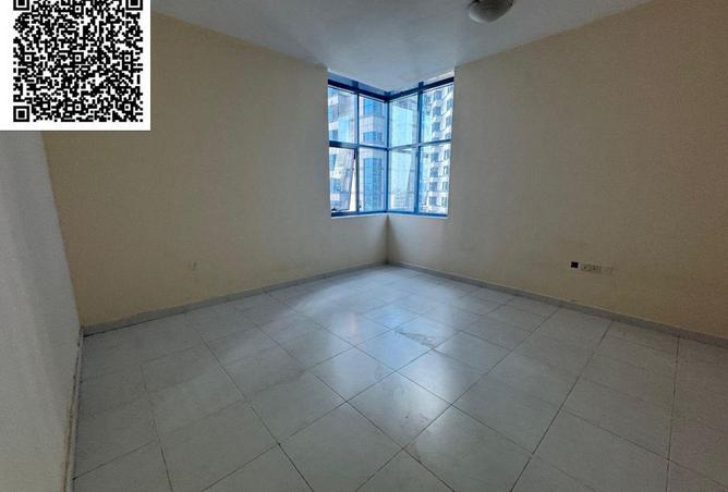 84911008 - Property Image 3