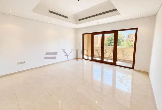 156186540 - Property Image 2