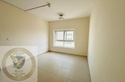 Apartment - 1 Bedroom - 2 Bathrooms for rent in Qasimia 10 building - Al Mahatta - Al Qasimia - Sharjah
