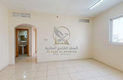 Apartment - 1 Bedroom - 2 Bathrooms for rent in Al Qulaya'ah - Al Sharq - Sharjah