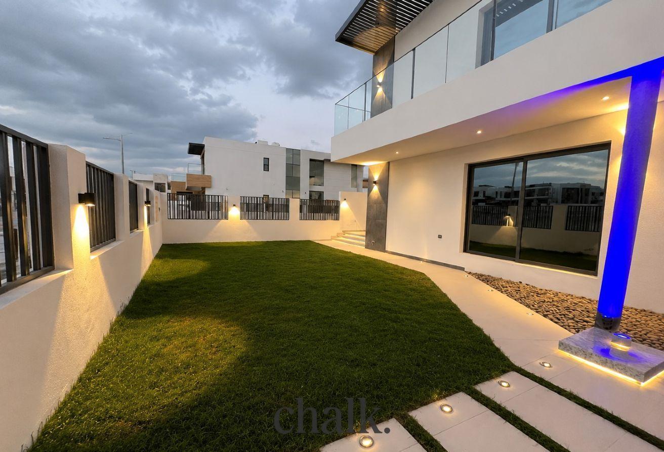 Luxury 6BR Villa | Prime Location | Private Pool photo 24