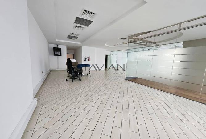 74261621 - صورة العقار 2