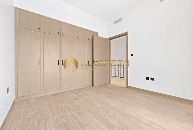 111406518 - Property Image 3