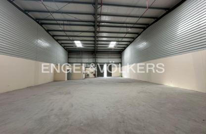 Warehouse - Studio - 1 Bathroom for rent in Al Quoz Industrial Area 4 - Al Quoz Industrial Area - Al Quoz - Dubai