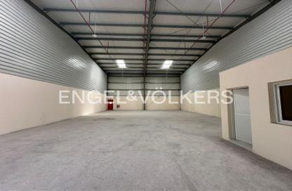 Warehouse - Studio - 1 Bathroom for rent in Al Quoz Industrial Area 4 - Al Quoz Industrial Area - Al Quoz - Dubai