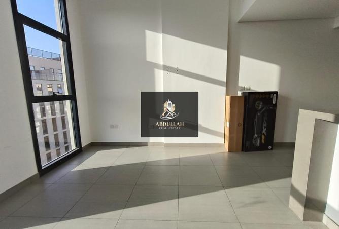 83244101 - Property Image 3