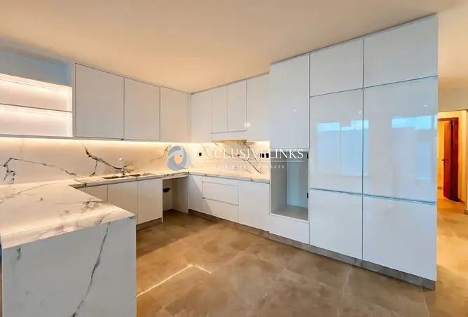 153287999 - Property Image 3