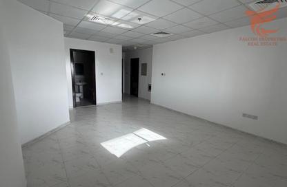 Apartment - 2 Bedrooms - 2 Bathrooms for rent in RAK Tower - Al Seer - Ras Al Khaimah Apartment - 2 Bedrooms - 2 Bathrooms for rent in RAK Tower - Al Seer - Ras Al Khaimah
