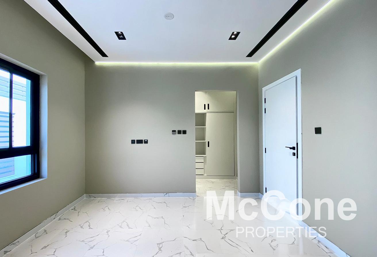 Custom Villa | Basement | Private Pool photo 11