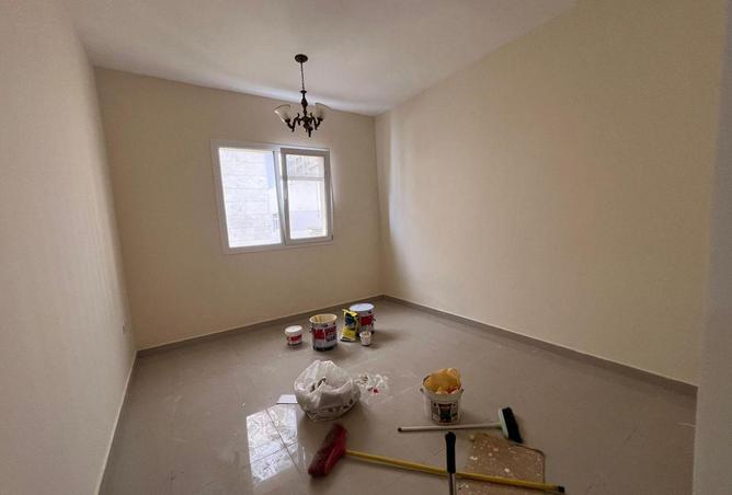 75412223 - Property Image 2