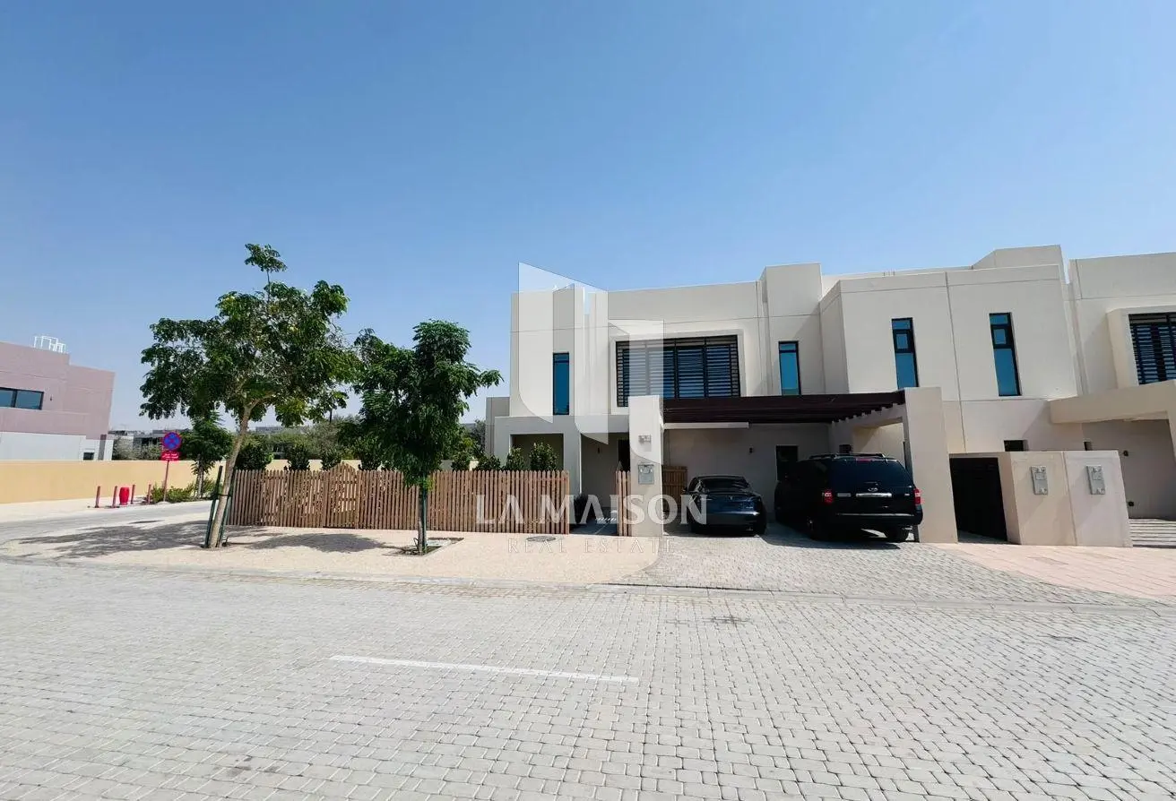 156895571 - الصورة الرئيسية للعقار