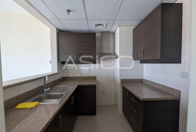 70271608 - صورة العقار 3