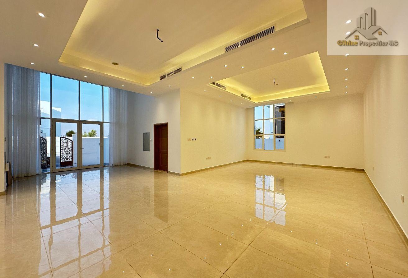 Huge Garden | Modern Design | Inside Kitchen photo 6