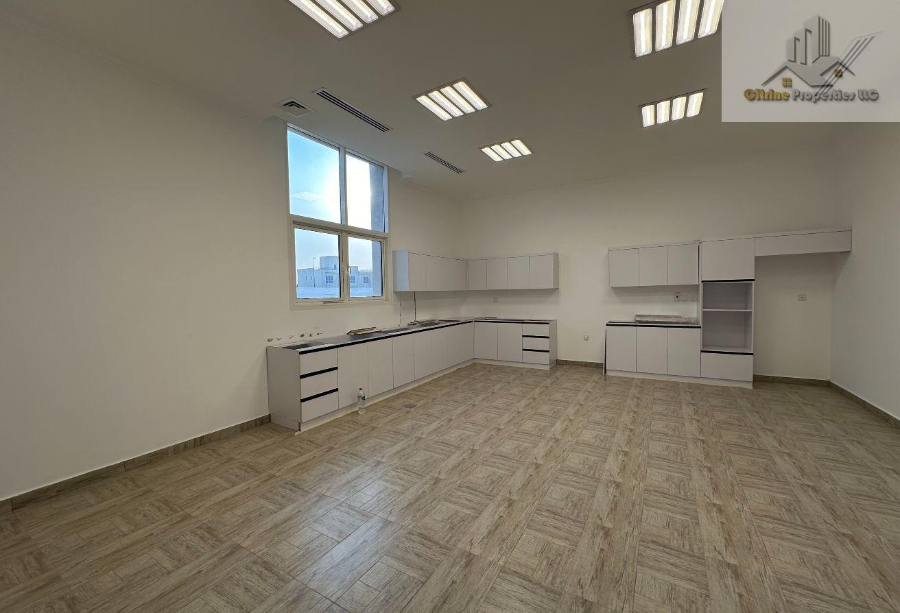Huge Garden | Modern Design | Inside Kitchen photo 7