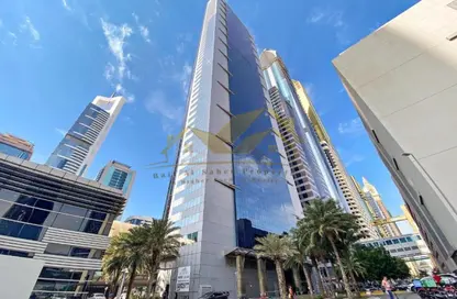 Apartment - 3 Bedrooms - 4 Bathrooms for rent in 21st Century Tower - Sheikh Zayed Road - Dubai