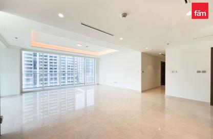 Apartment - 3 Bedrooms - 3 Bathrooms for rent in Palace Beach Residence Tower 1 - Palace Beach Residence - Emaar Beachfront - Dubai Harbour - Dubai