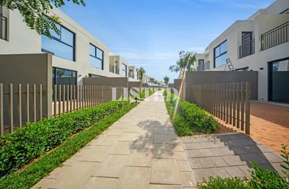 Townhouse - 2 Bedrooms - 4 Bathrooms for sale in Falcon Island North - Falcon Island - Al Hamra Village - Ras Al Khaimah Townhouse - 2 Bedrooms - 4 Bathrooms for sale in Falcon Island North - Falcon Island - Al Hamra Village - Ras Al Khaimah