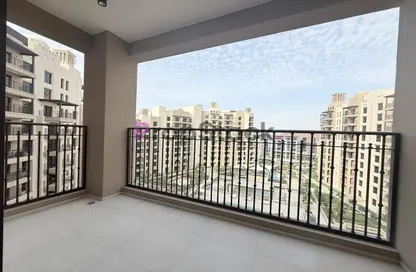 Apartment - 2 Bedrooms - 3 Bathrooms for rent in Al Jazi 2 - Madinat Jumeirah Living - Umm Suqeim - Dubai