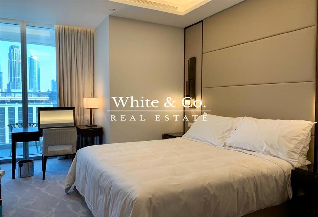 Burj view | Fully furnished | Vacant Now photo 10
