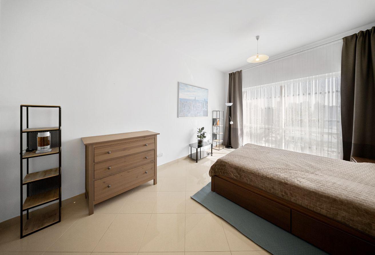 JLT | Renovated | High Floor | Emirates Hills View photo 11