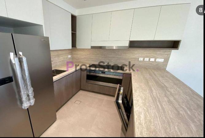 73842605 - صورة العقار 3