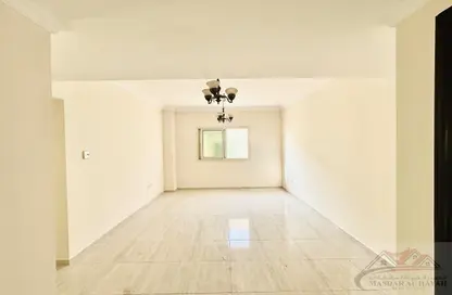 Apartment - 1 Bedroom - 2 Bathrooms for rent in Muwaileh 29 Building - Muwaileh - Sharjah