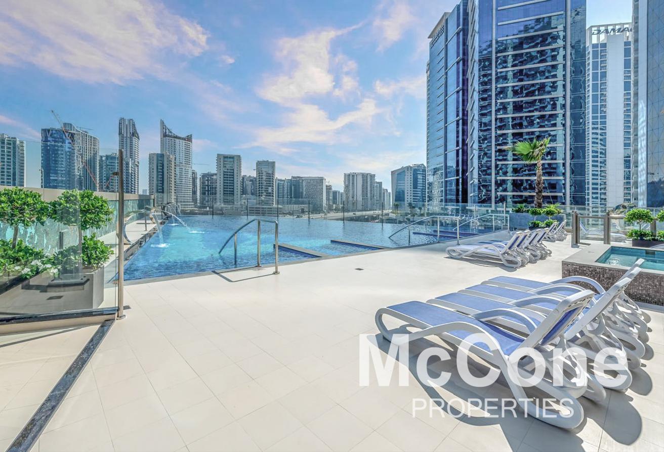 12 Cheques | Large Layout | Furnished photo 19