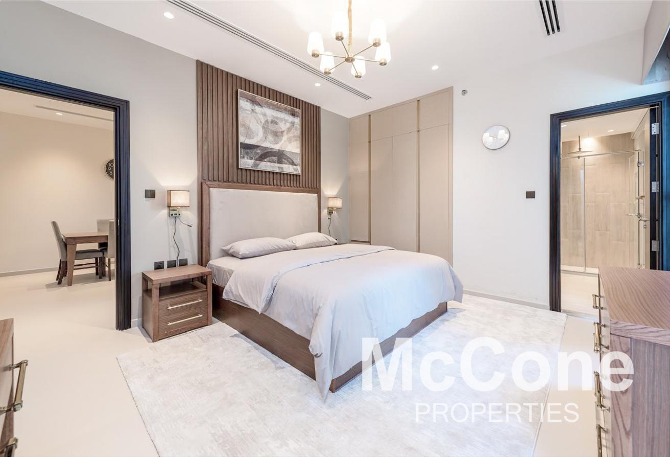 12 Cheques | Large Layout | Furnished photo 10