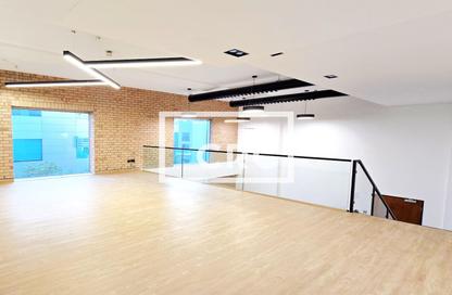 Office Space - Studio for rent in The Loft Office 3 - The Loft Offices - Dubai Media City - Dubai