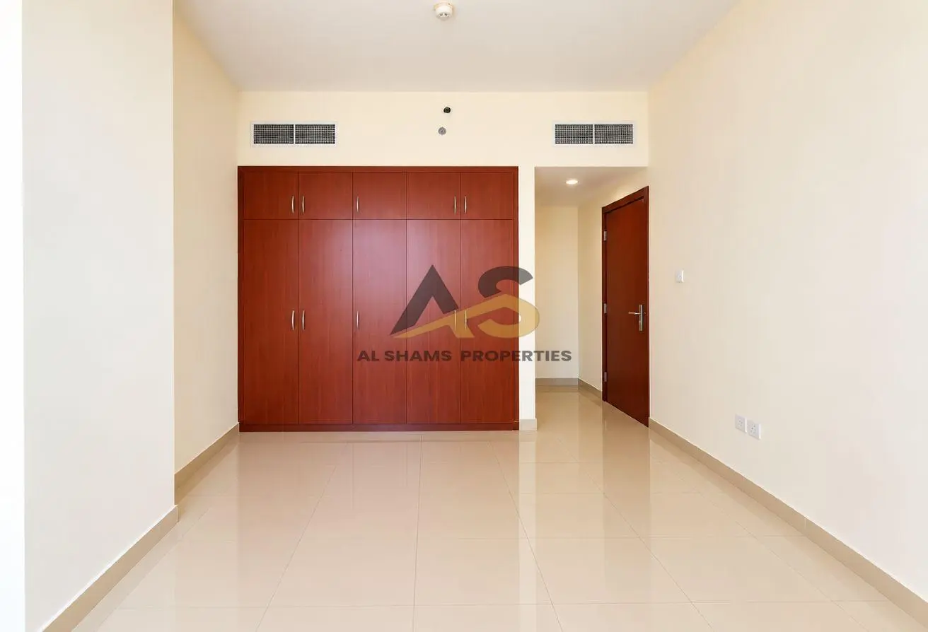 156895451 - Property Main Image