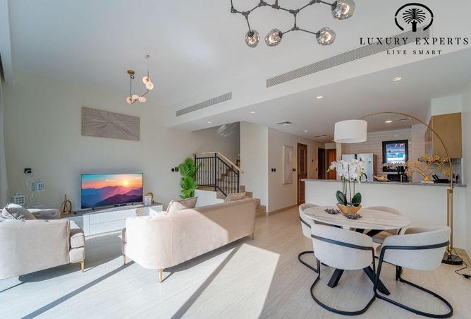 73864100 - Property Image 2