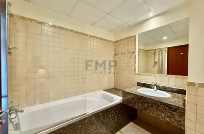 Apartment - Studio - 1 Bathroom for rent in Rimal 4 - Rimal - Jumeirah Beach Residence - Dubai